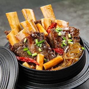 막대 소갈비찜 밀키트 2.7kg 뼈 있는 대용량 갈비 HACCP 인증 캠핑 홈파티 간편식 떡,당면,건고추 포함
