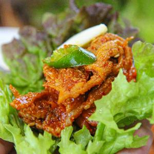 국내산 한돈 돼지고기 김치두루치기 묵은지 냉동 밀키트 240g HACCP 인증 1인분 소포장 5분 간편 조리