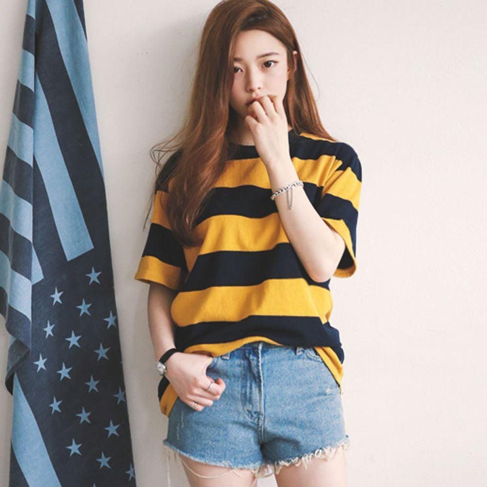 크롭티 여성반팔 스트라이프티셔츠 여성반팔티셔츠 크롭탑 여자여름옷 캐주얼옷