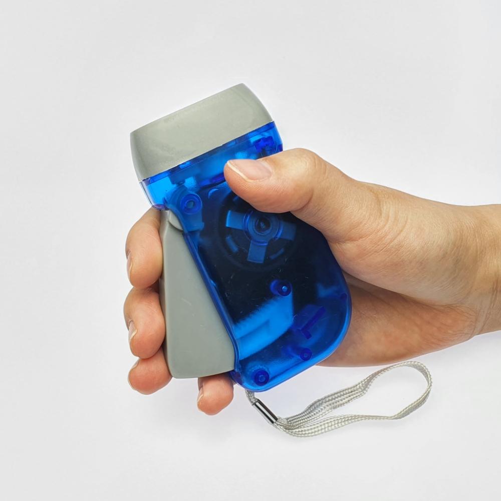 자가발전 손전등 비상등 후레쉬 해루질 렌턴 랜턴