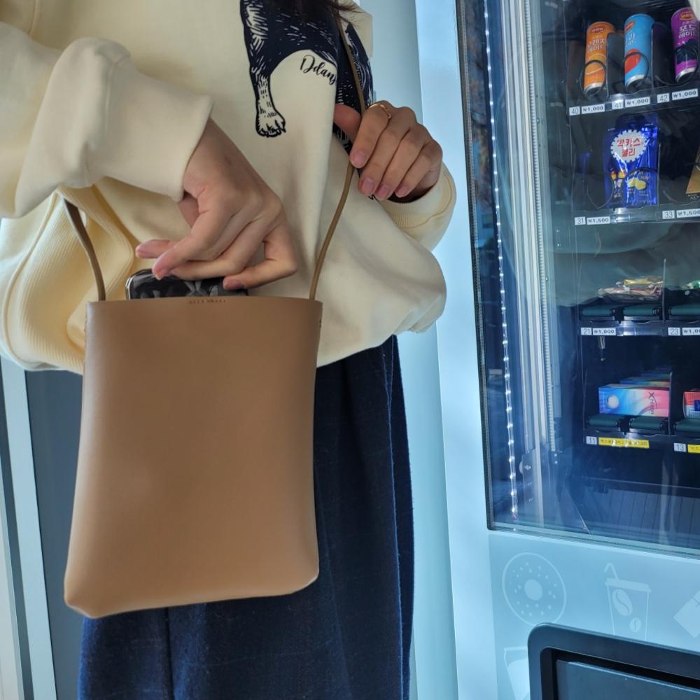 카멜 가죽 미니백 핸드폰가방 여성핸드폰가방 휴대