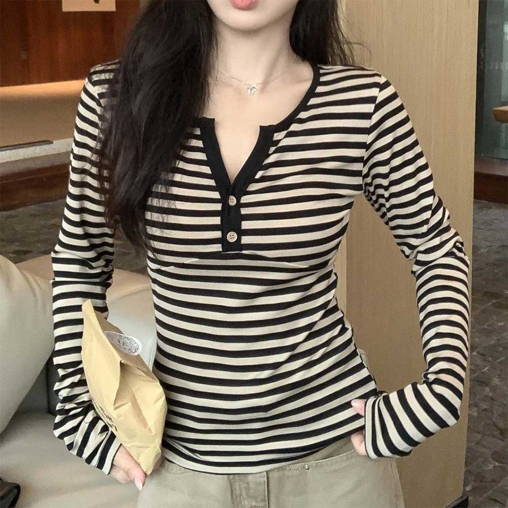빈티지 단가라 버튼티 RNR-1011718